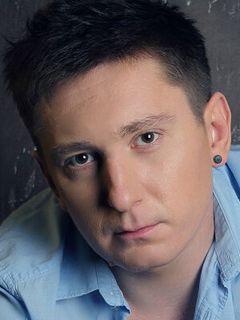 Денис Мартынов