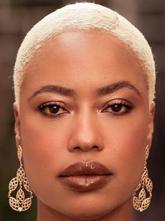 Мариана Нунес