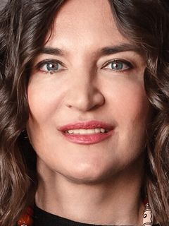 Анна Литвинова