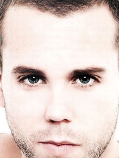 M83