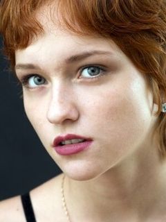 Вероника Рис