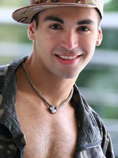 Карлос Агасси