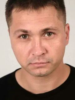 Александр Фролов