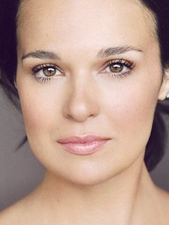 Элизабет Нолден