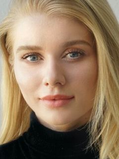 Алена Савостикова