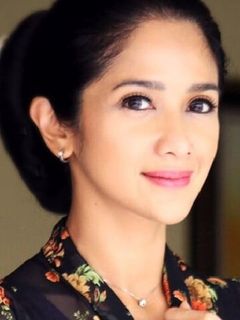 Астри Нурдин