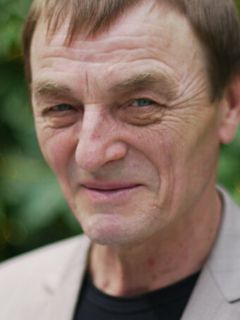 Юрий Чернов