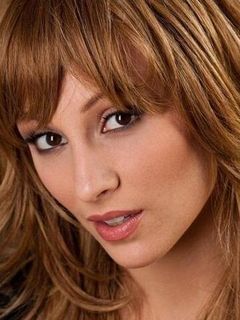 Лекси Суоллоу