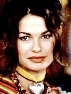 Кэролайн Хэм