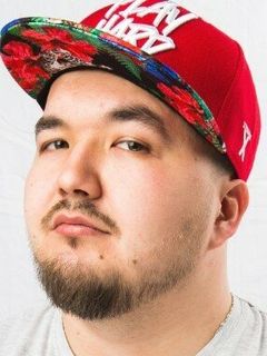 Денис Колесников
