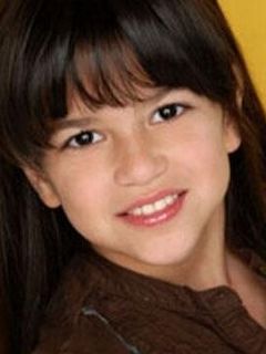 Хиллари Домингез