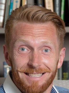 Юрий Щербак