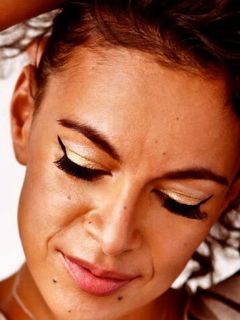 Глория Дуке