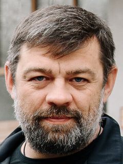 Александр Плотников