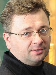 Виталий Отинов