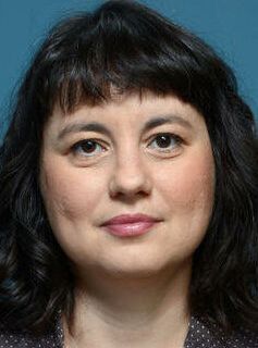 Элина Псику