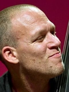 Авишай Коэн