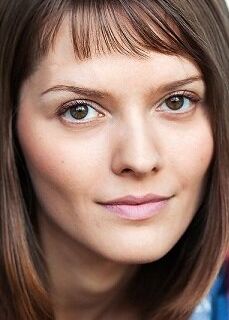 Александра Попова