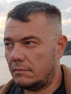 Андрей Коробов