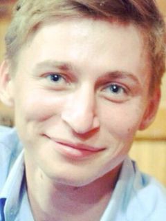 Роман Гусев