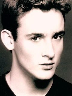 Джеймс Хольцер