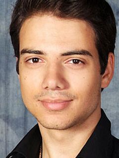 Виталий Белау