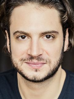 Адриен Блеттон