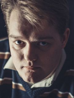 Владислав Дикарев