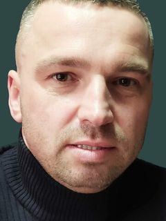 Антон Мамин