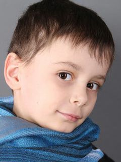 Даниил Неверов