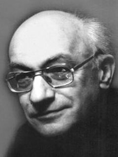 Лев Мархасёв