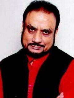 Динеш Тхакур