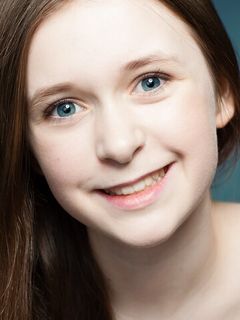 Холли Джейкобсон