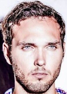 Андрей Медведев