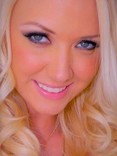 Молли Кавалли