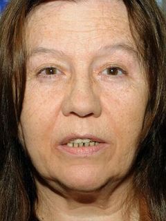 Лили Монори