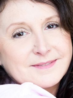 Изабель Феррон