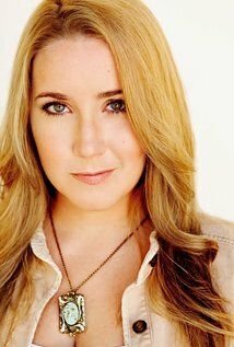 Мегган Амос