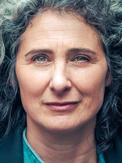 Тамар ван ден Доп