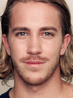 Фредрик Скогсруд