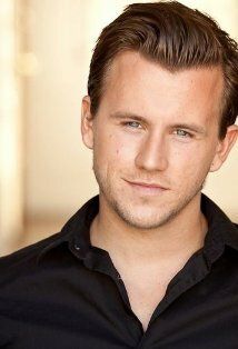 Бретт Лоренцини