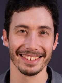 Лео Карманн