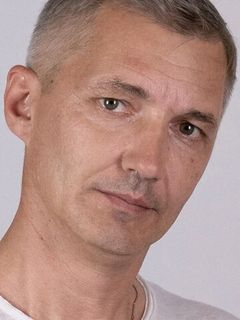Денис Константинов