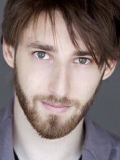 Адам Бернетт