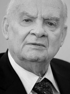 Николай Добронравов