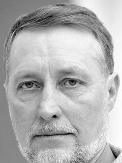 Александр Васильев