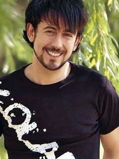 Давид Арнаис