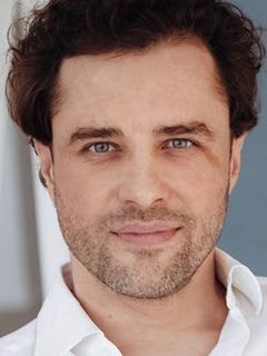 Максим Боев