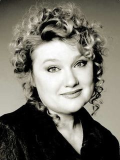 Елена Петрова