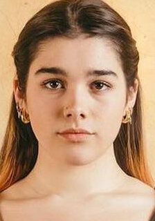 Рафаэла Пью